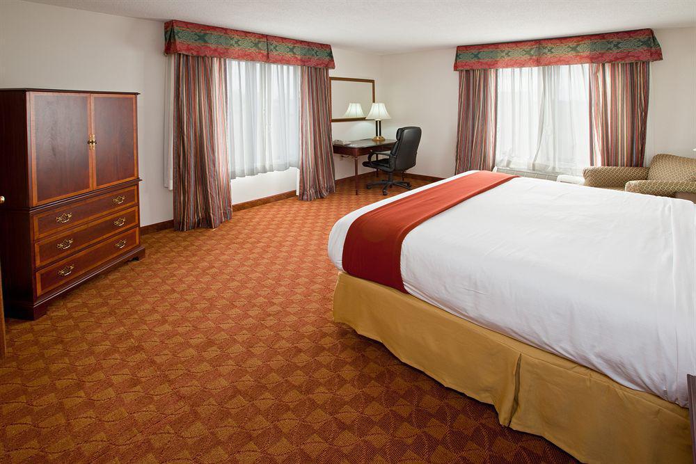 Holiday Inn Express & Suites Shelbyville By Ihg Szoba fotó