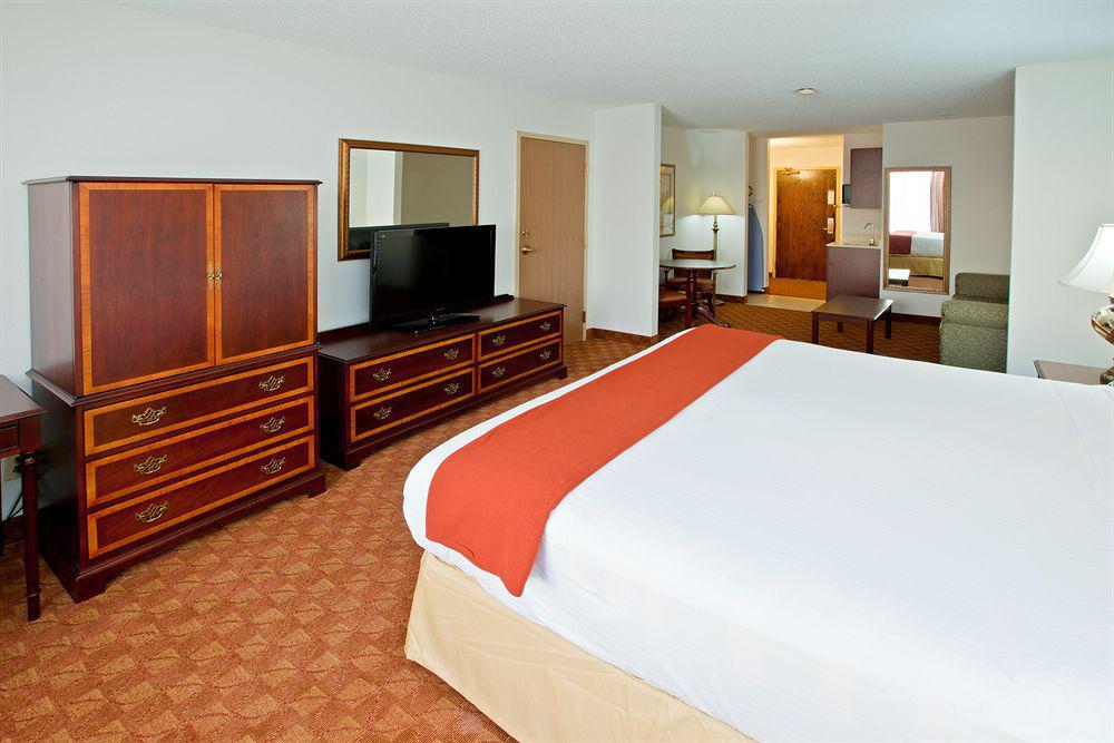 Holiday Inn Express & Suites Shelbyville By Ihg Szoba fotó