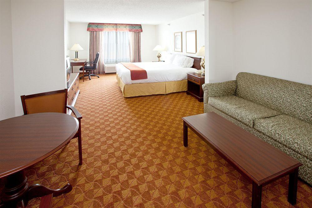 Holiday Inn Express & Suites Shelbyville By Ihg Szoba fotó